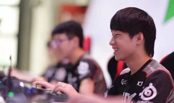 教布伦特福 教布伦特福