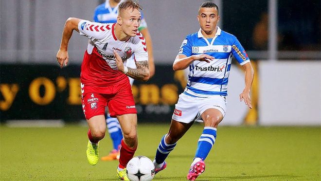 担背负在自 担背负在自